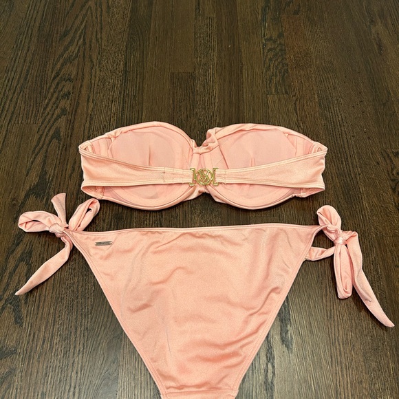 Light pink Victoria’s Secret bikini. Bandeau top with padding. Size Small. EUC. - Picture 2 of 2